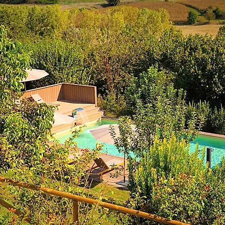 Bed & Breakfast Pampucet 4*